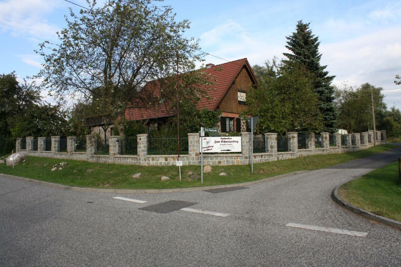 Landpension Zum Schweizerberg Neugrimnitz Exterior foto